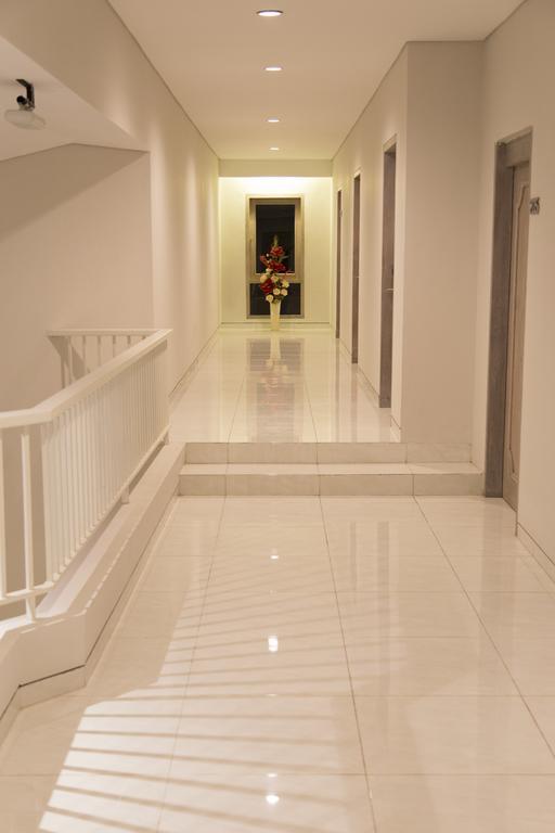 Gm253 Hotel เจมเบอร์ ภายนอก รูปภาพ